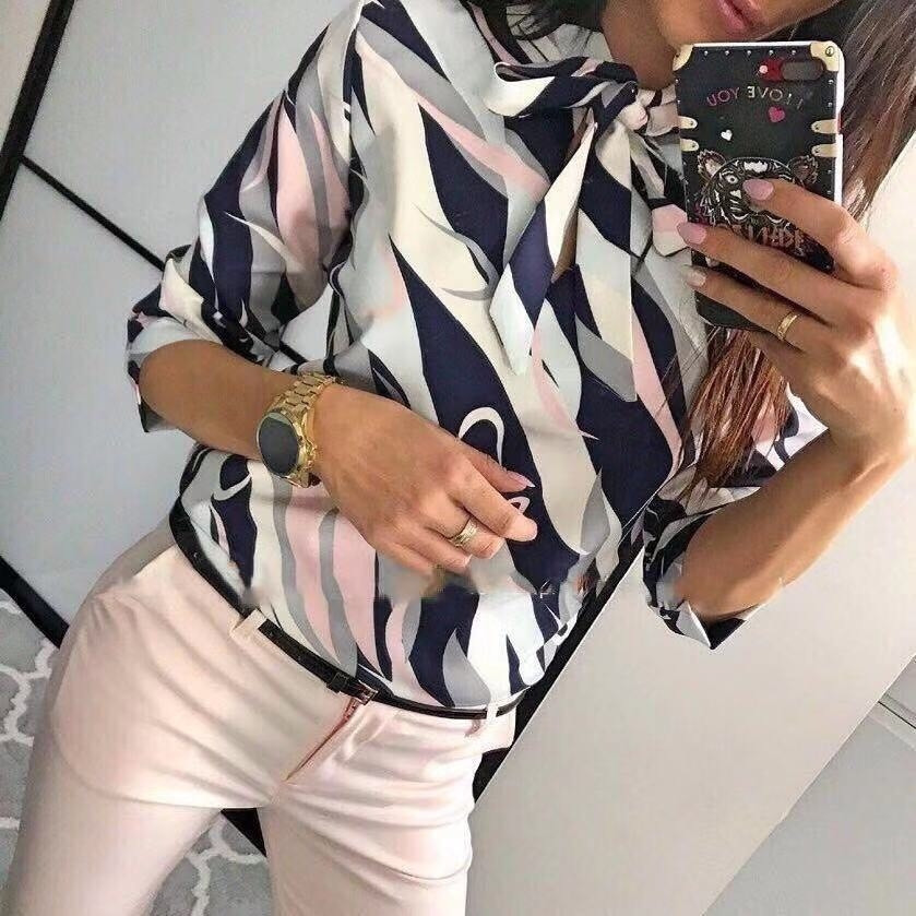 Дамска блуза с панделка на врата 3336