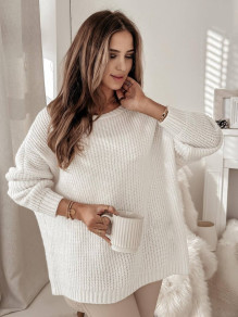 Дамски свободен пуловер K88317 бял 