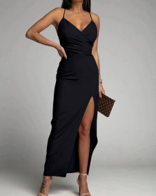 Дамска елегантна рокля с цепка X6453 черен 