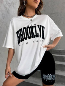 Дамски комплект тениска и клин AR0126 черен/бял