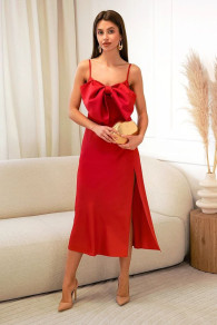Дамска сатенена рокля с панделка L8872 червен 