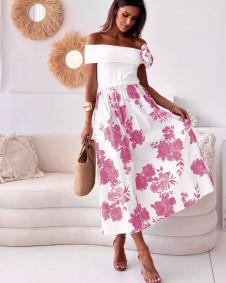 Дамска рокля с цвете акцент 24662 розов 
