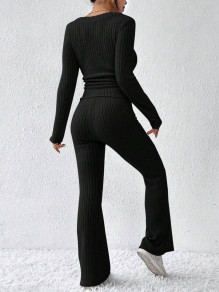Дамски комплект блуза и панталон 273321 черен 