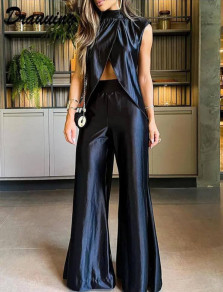 Дамски сатенен комплект блуза и панталон 68775 черен 