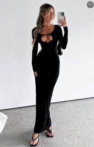 Дамска дълга рокля с ефектни прорези B8905 черен
